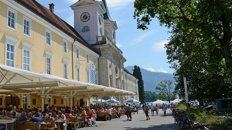 Brauhaus Aussenseite Herzogliches Bräustüberl Tegernsee